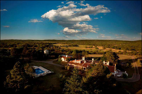 argentina lodge outside 1