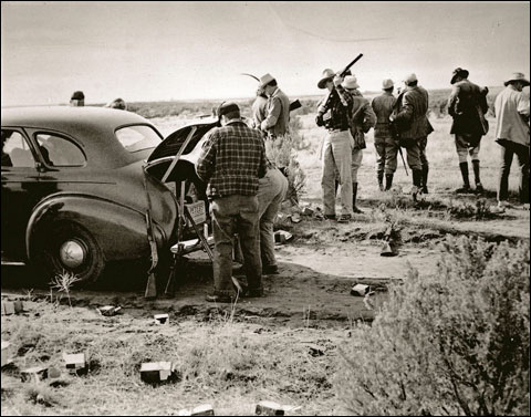 Hemingway’s Guns: The Sporting Arms of Ernest Hemingway 8 EH4259P