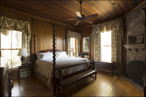 Broadfield-Guestroom