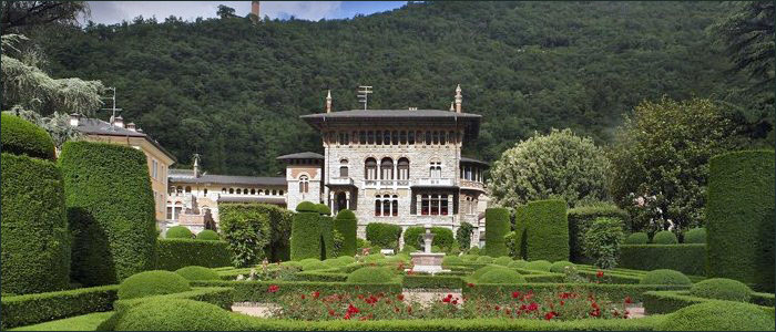 Castle with Shrubs b