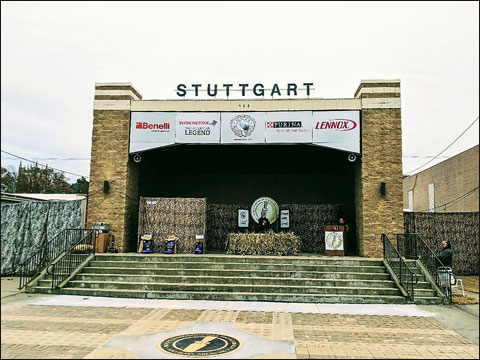 Stuttgart Main Street Stage